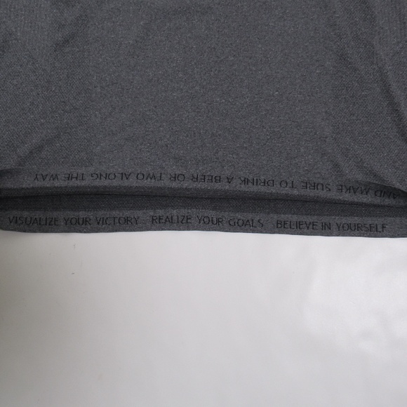 Lululemon Metal Vent Tech Polo Short Sleeve Heathered Black Size M Silveresecnt - Picture 7 of 12